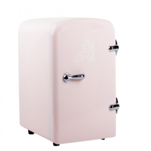 ثلاجة الجمال ليتل بينك 4 لتر